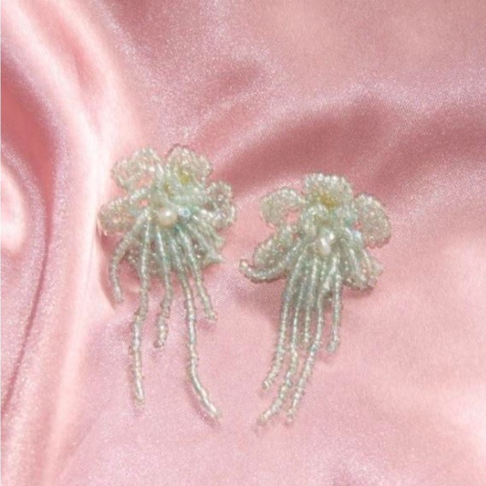 Elegant Beaded Floral Earrings - Picture 2 of 2